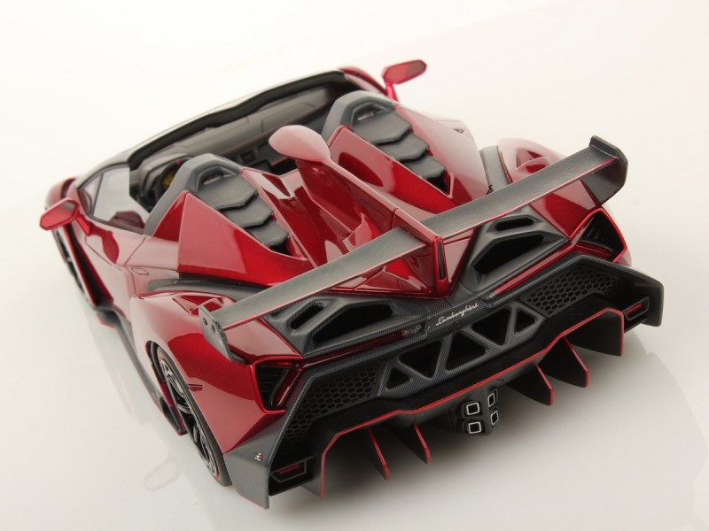 Lamborghini-Veneno-Roadster_04
